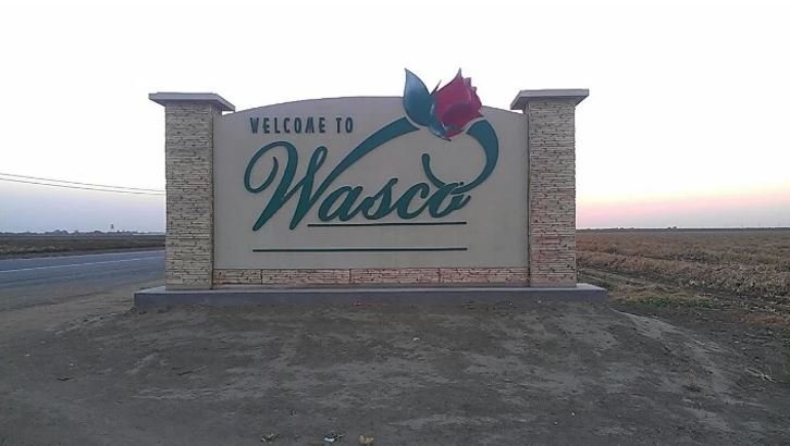 Junk removal and dumpster rental service in Wasco, Kern County California
